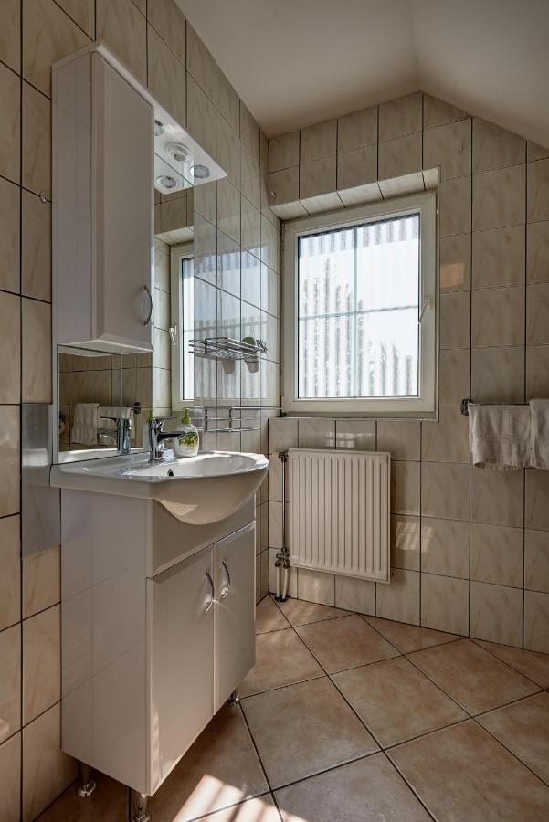 Ovar Apartman Мошонмадьяровар Экстерьер фото