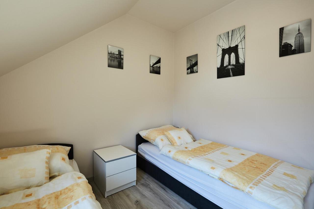 Ovar Apartman Мошонмадьяровар Экстерьер фото